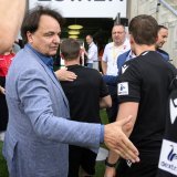Le president du FC Sion Christian Constantin salue les arbitres à la fin la rencontre entre le FC Sion et le FC Schaffhouse, ce lundi 20 mai 2024 au stade de Tourbillon.